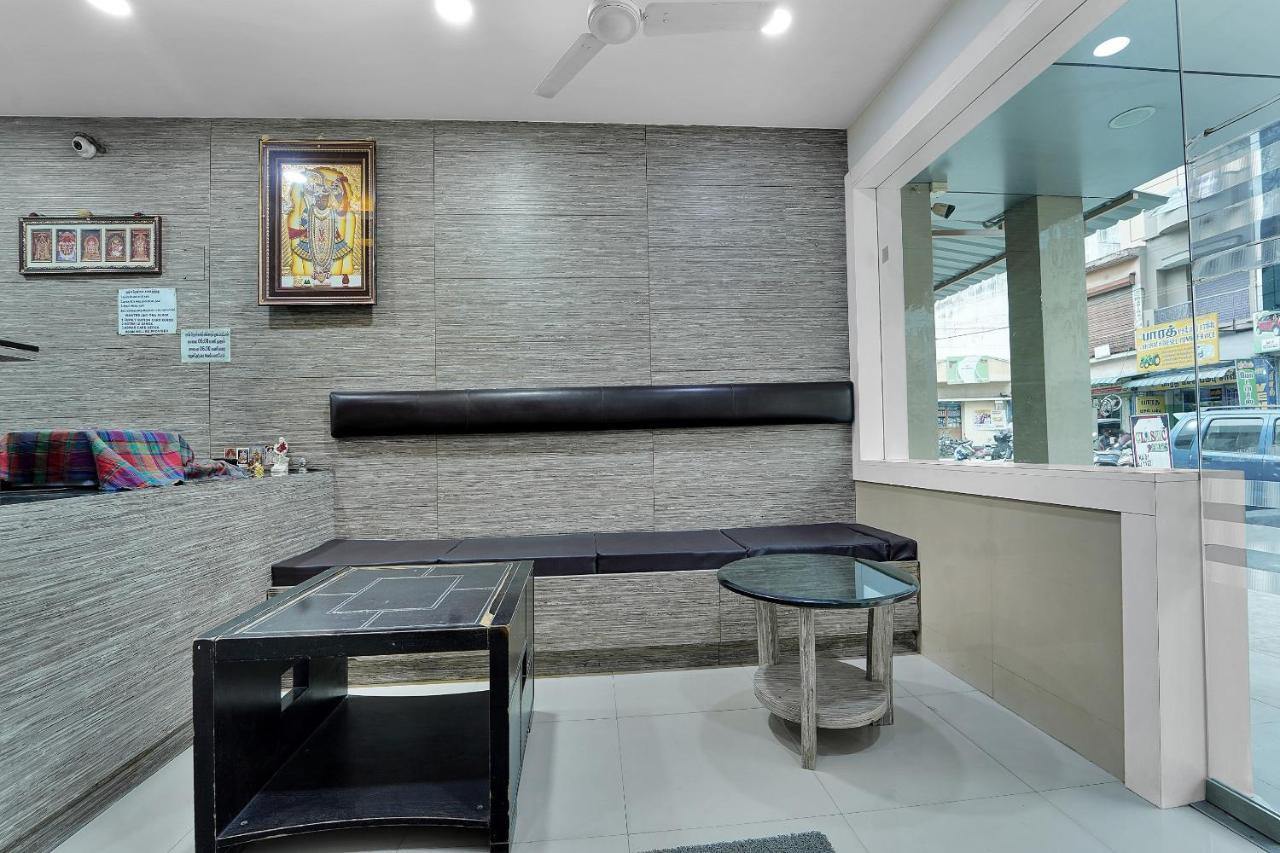 Spot On 82515 Mohan 2* Salem